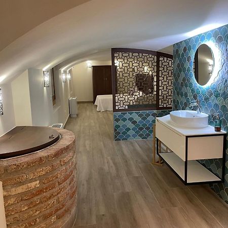 Llana 5 Alojamiento Turistico Jaen Bagian luar foto